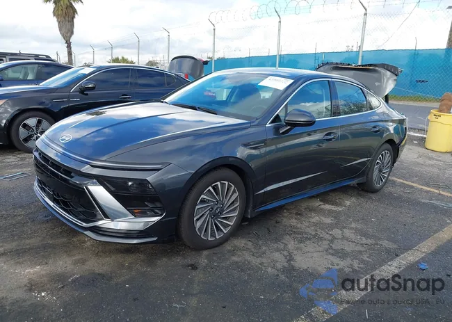 KMHL34JJ8SA127834: 43980952