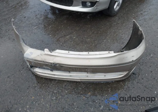 4T1BF28B32U244810: 43981076