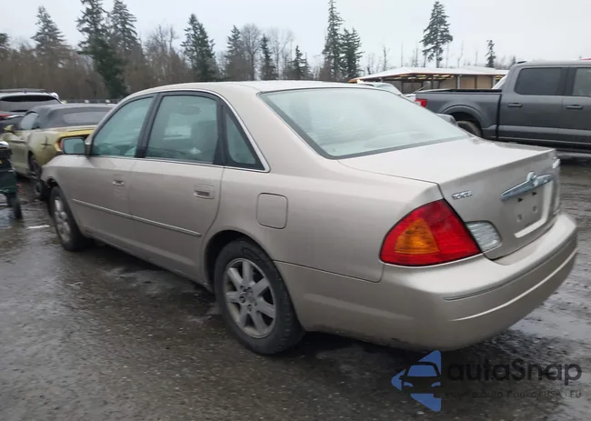 4T1BF28B32U244810: 43981076