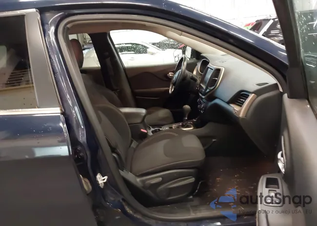 1C4PJMCS9GW306928: 43981081