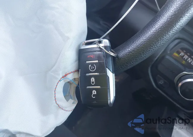 1C6RREGG2SN640205: 43981082