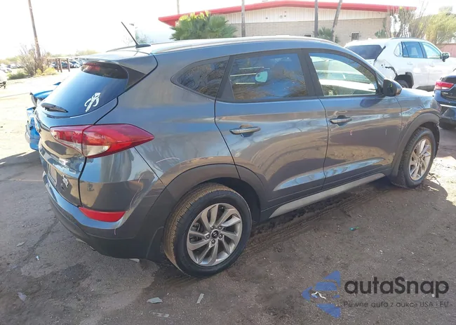 KM8J33A4XHU528532: 43981135