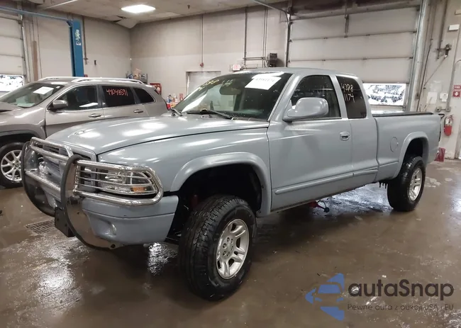 1D7HG42N74S603557: 43981174