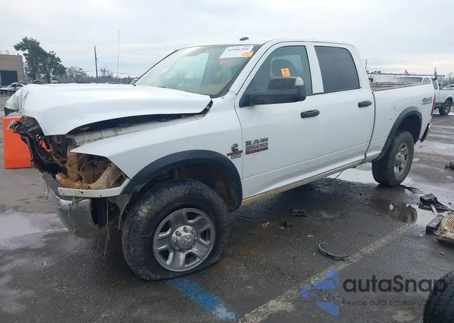 3C6UR5CL1JG303366: 43981204