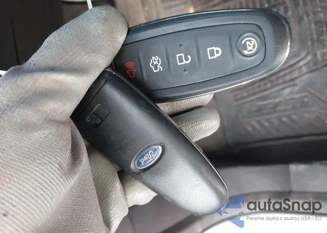 1FMCU9J90DUA45999: 43981211