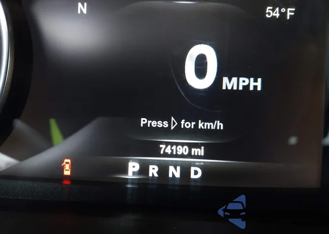 1C6RR7NM8HS875724: 43981224