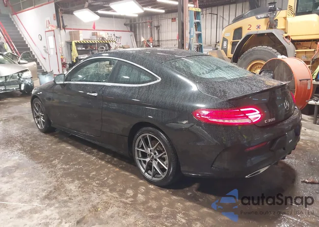 WDDWJ4JBXJF745972: 43981241