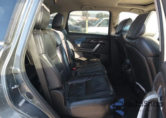 2HNYD2H63BH525588: 43980304