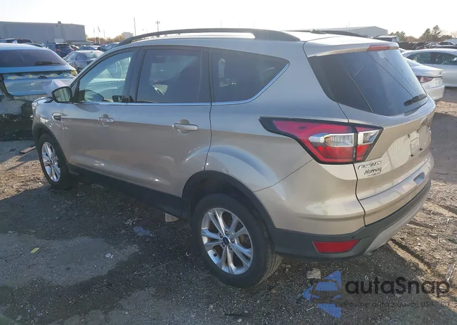 1FMCU0GD1HUC86869: 43980307