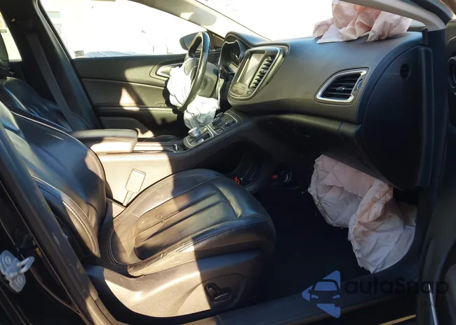 1C3CCCAB2HN501075: 43980369