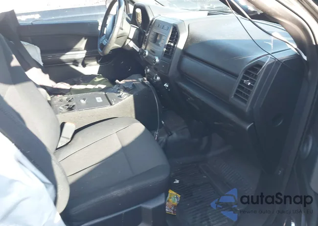 1FMJU1GT1MEA02973: 43981789