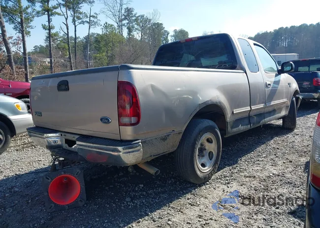 1FTZX1769WNA20004: 43981822