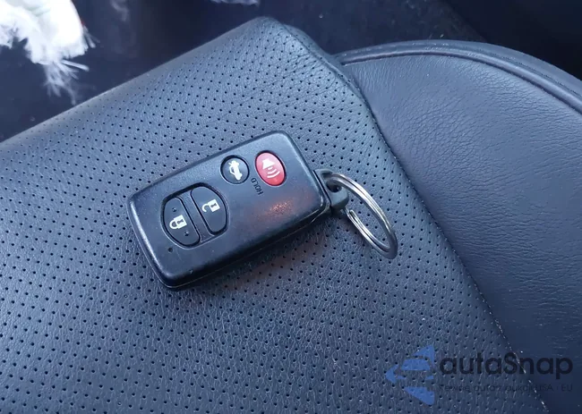 JF1VA1J67F9809162: 43982075