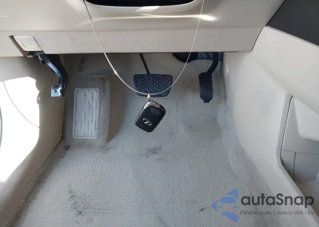 2T2ZK1BA8BC051652: 43982106