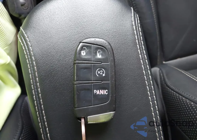 ZACCJBDB7HPF05217: 43982126