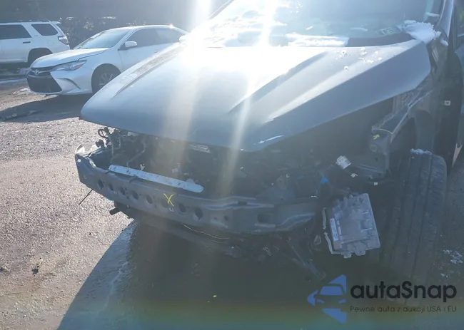 1FMCU9GD9KUB43793: 43982136