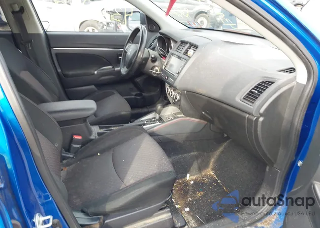 JA4AR3AU4JU025579: 43982250