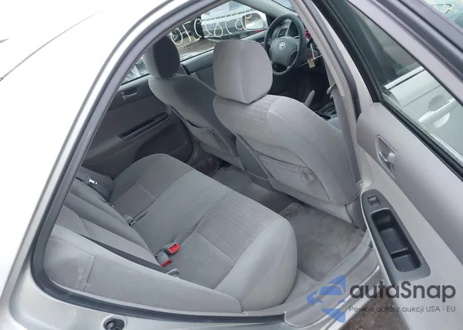 4T1BE32K05U082561: 43982270