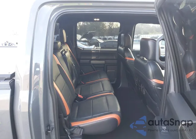 1FTFW1RG1JFD93908: 43982272