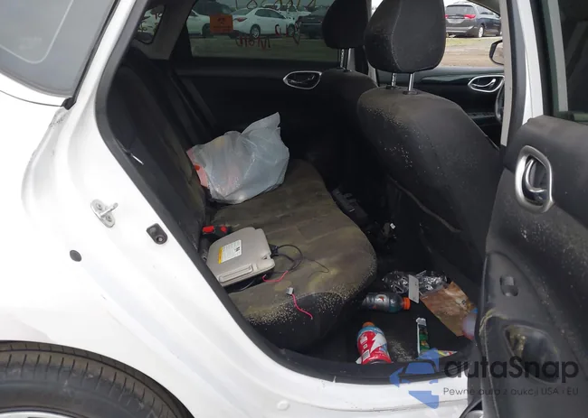 3N1AB7AP0HY261877: 43981345