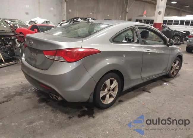 KMHDH6AE1DU009548: 43981498