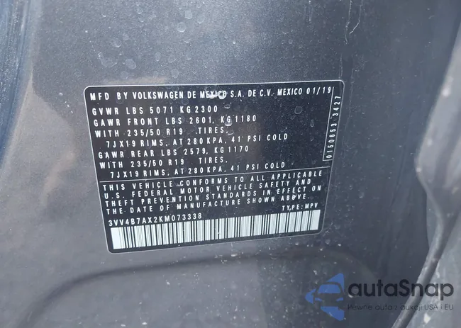 3VV4B7AX2KM073338: 43981556