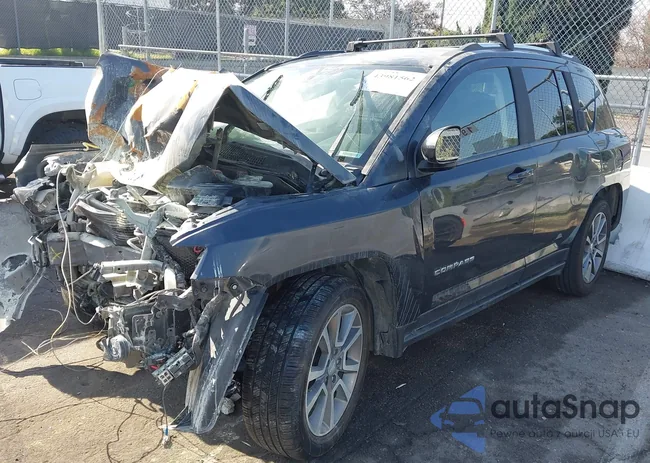 1C4NJCEA2GD536084: 43981562