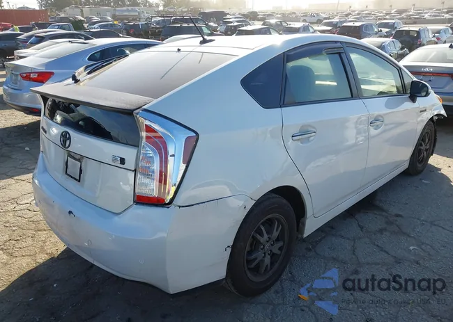 JTDKN3DUXF2003588: 43981563