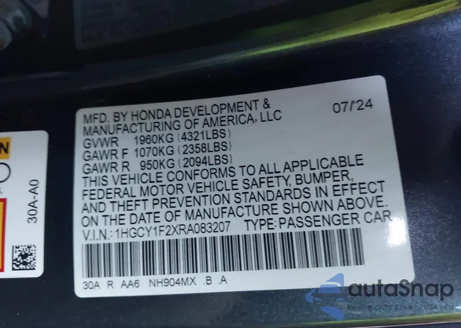 1HGCY1F2XRA083207: 43981580