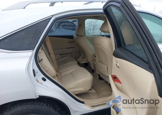 2T2BK1BA9AC043978: 43981671