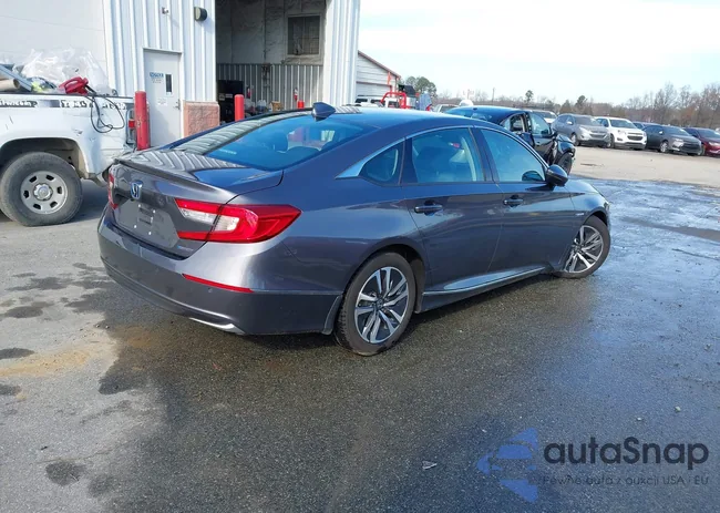 1HGCV3F52MA011330: 43982739