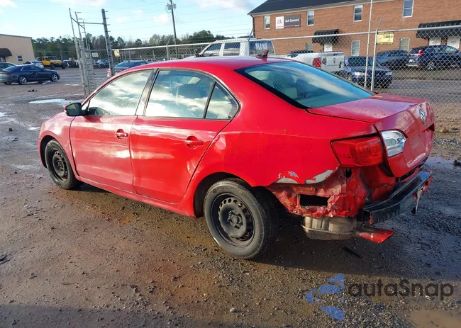 3VWDP7AJ1CM300755: 43982773