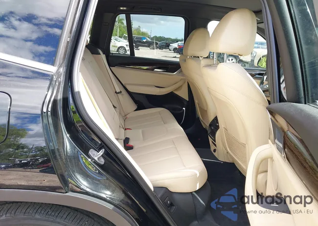 5UXTR9C56JLC68857: 43982781