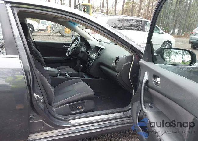 1N4AA5AP6CC854462: 43982802