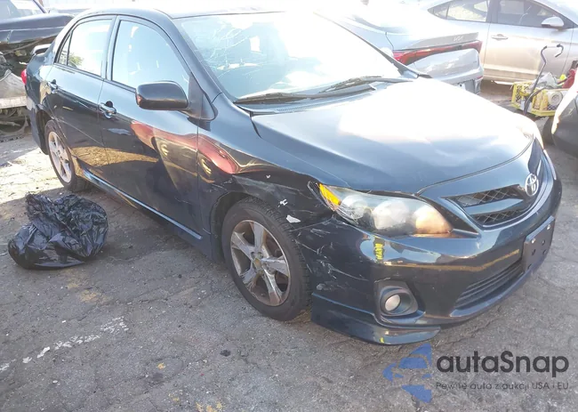 2T1BU4EE8DC046308: 43982855