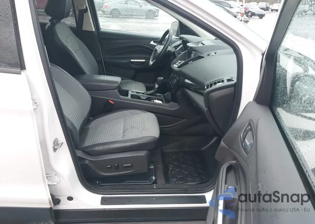 1FMCU9JD0HUC36784: 43982905