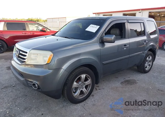 5FNYF3H58DB017090: 43982911