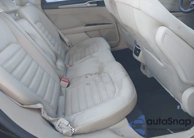 3FA6P0LU9GR389080: 43982969