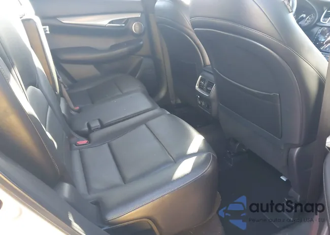 3PCAJ5M1XKF123827: 43982983