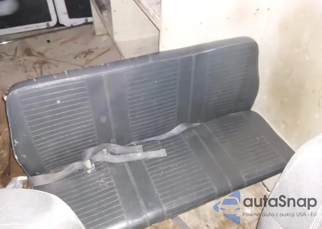 3C6TRVCG6JE112648: 43983045