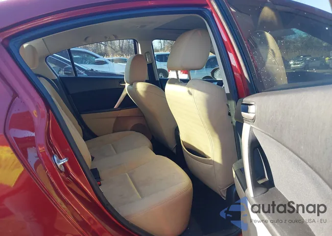 JM1BL1U68B1453963: 43983102