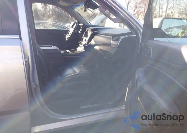 1GNSKHKC8KR401052: 43983108