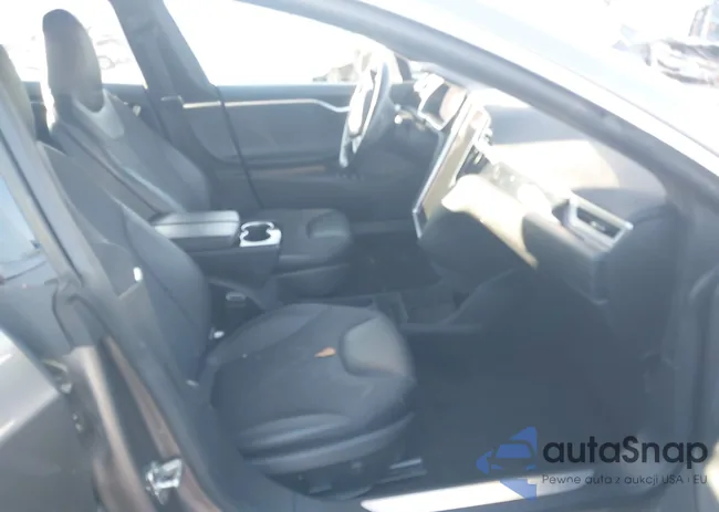 5YJSA1E10GF127971: 43983139