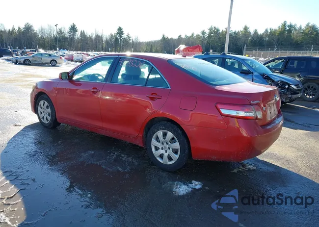 4T4BF3EK8AR004019: 43983226