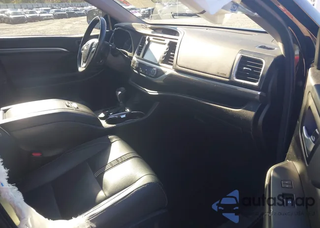 5TDKZRFH5JS532908: 43983281