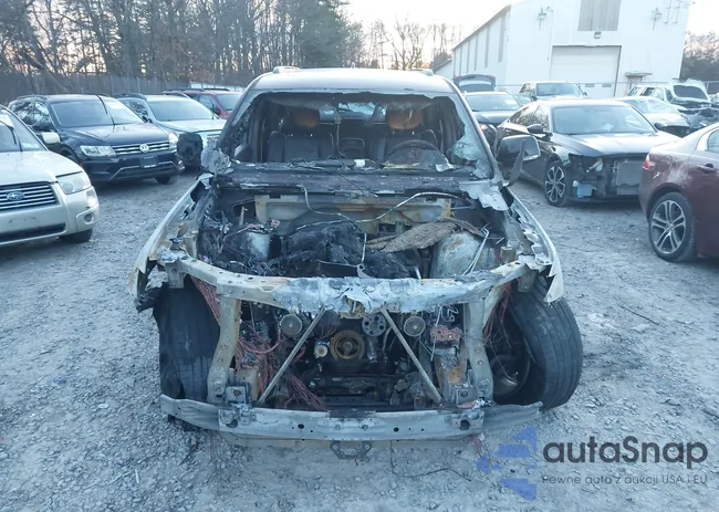 1C4RJFBG9KC584546: 43982313