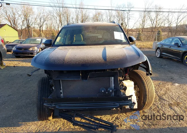 1V2LP2CA6PC500762: 43982318