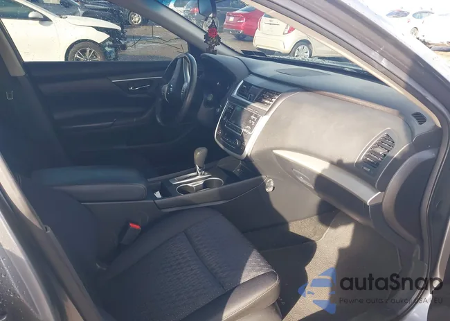 1N4AL3AP5GC204218: 43982333