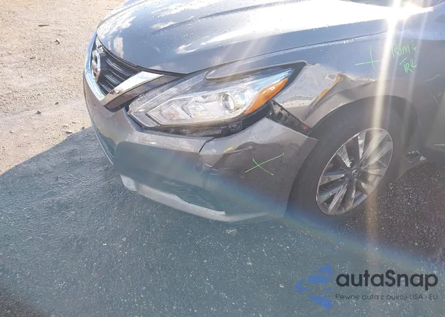 1N4AL3AP5GC204218: 43982333