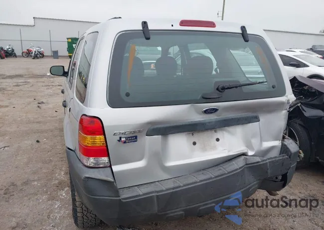 1FMYU02Z15KB85699: 43982383